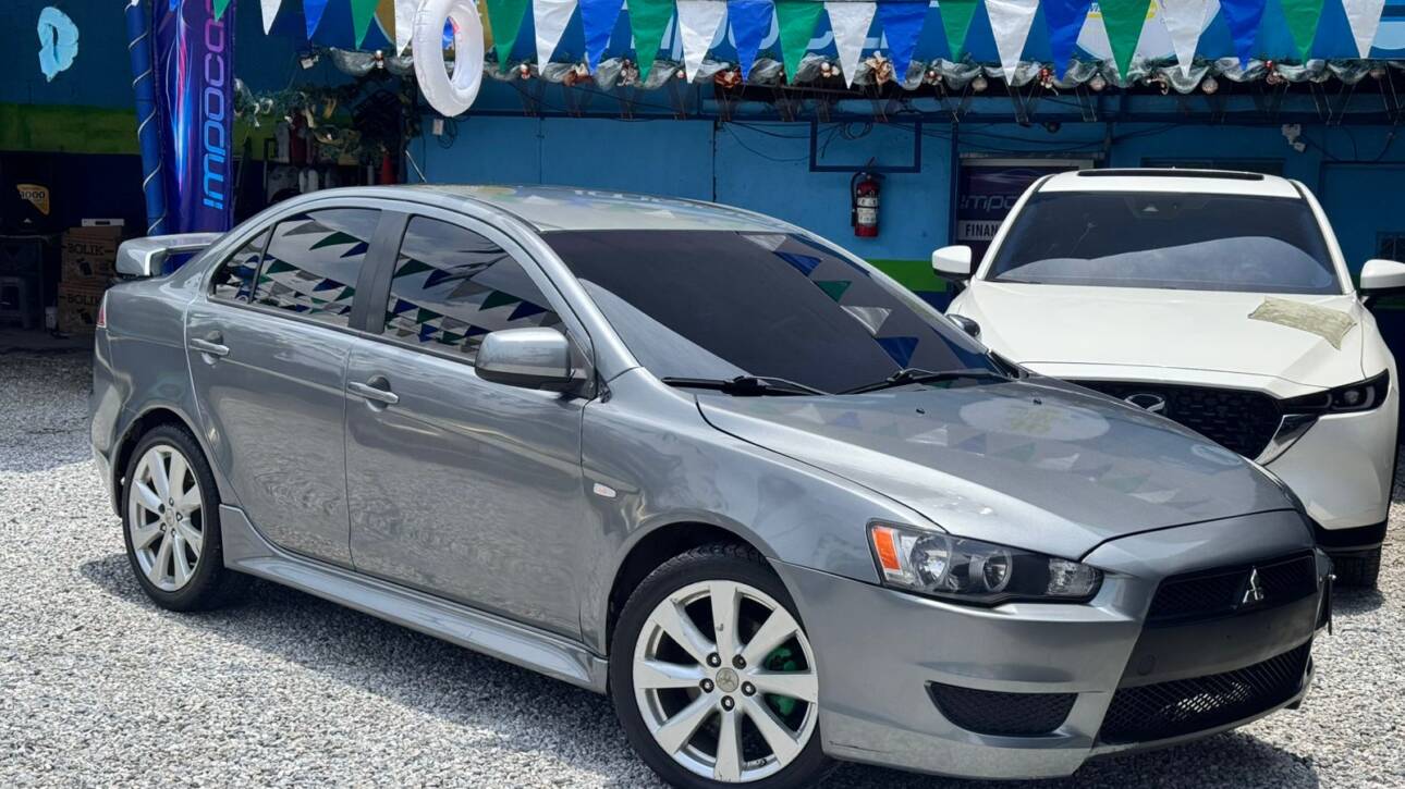 Mitsubishi lancer 2014