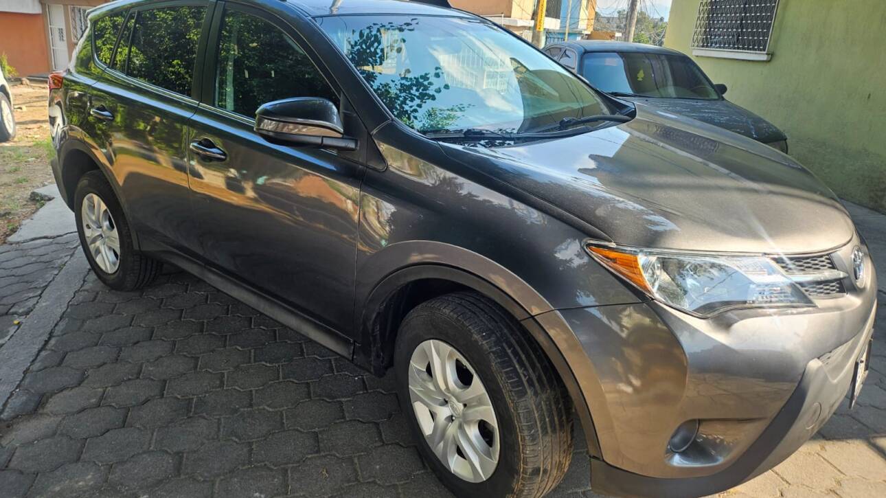 Toyota Rav4 4×2 2015