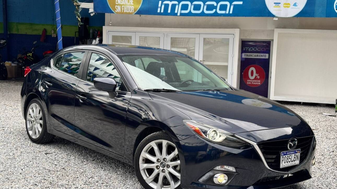 Mazda 3 “S” Touring 2014