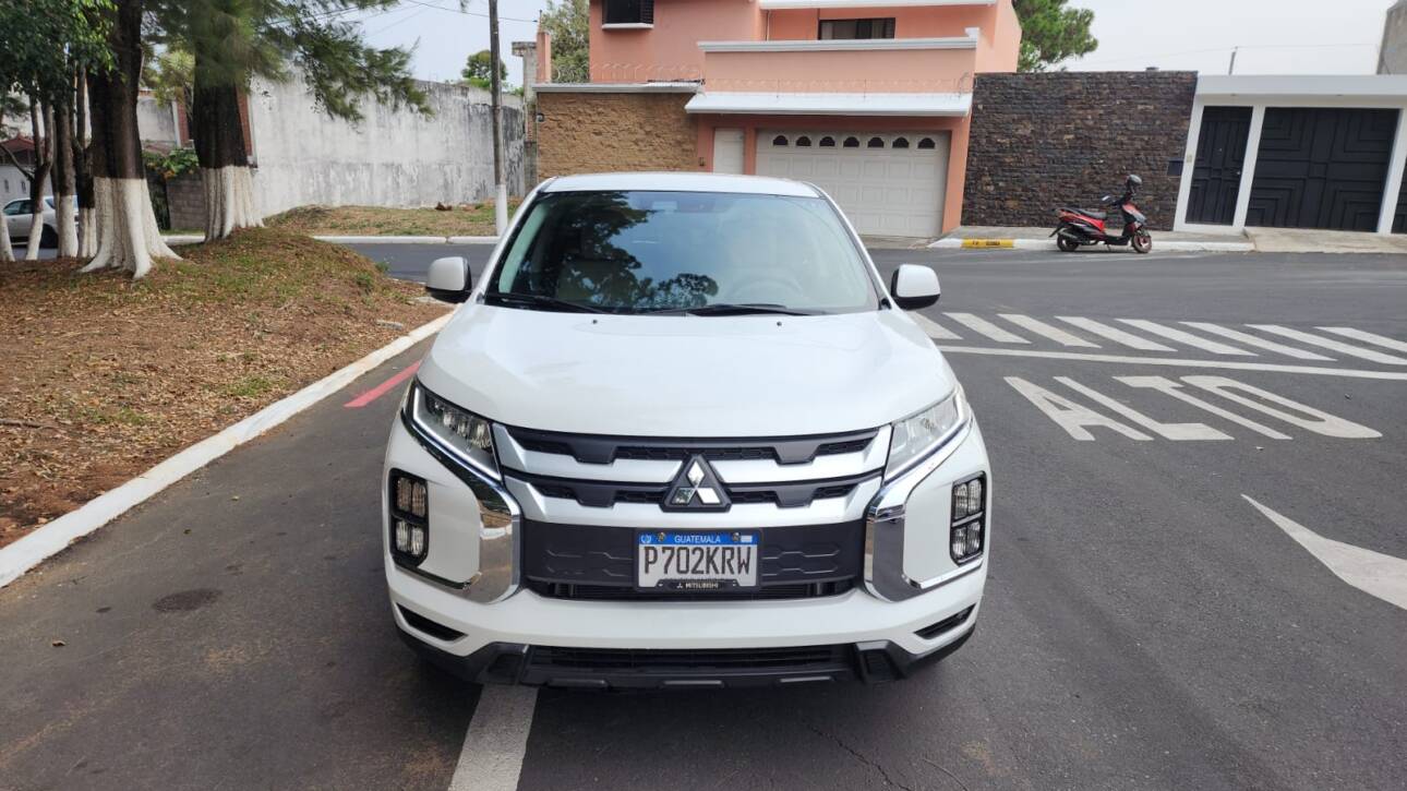 Mitsubichi Outlander sport 2021