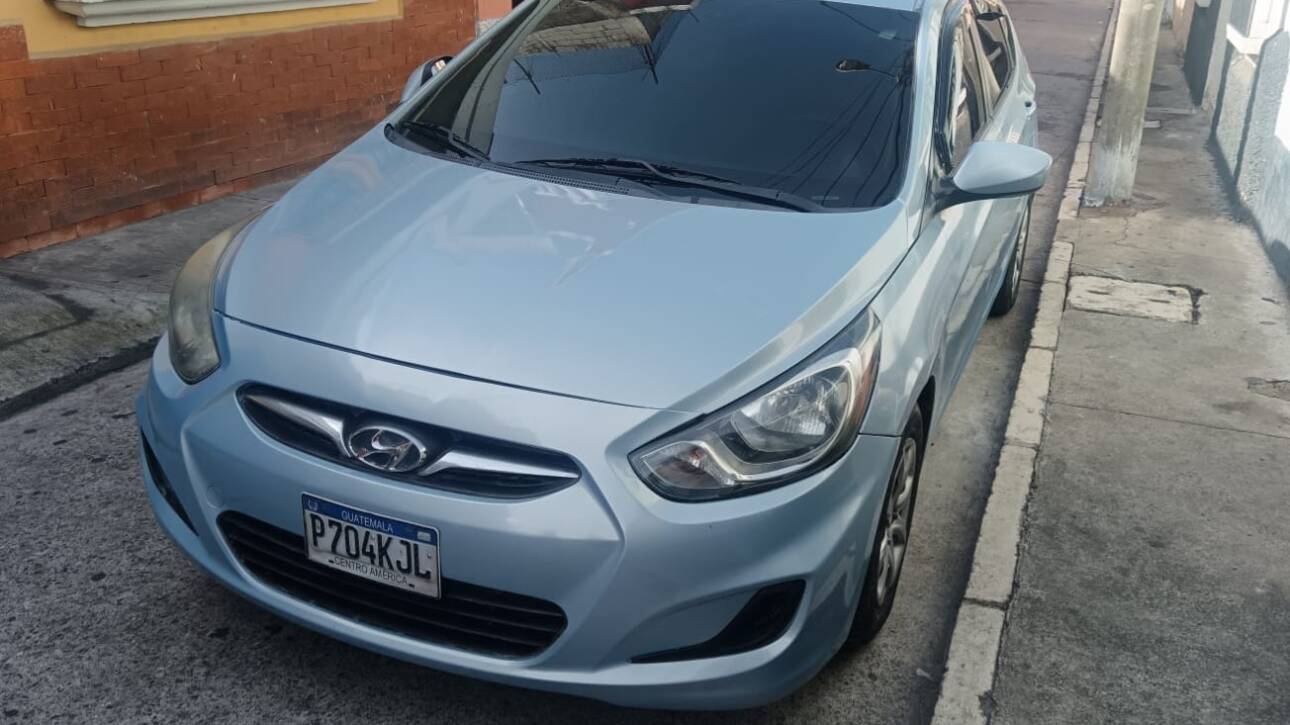 HYUNDAI ACCENT 2014
