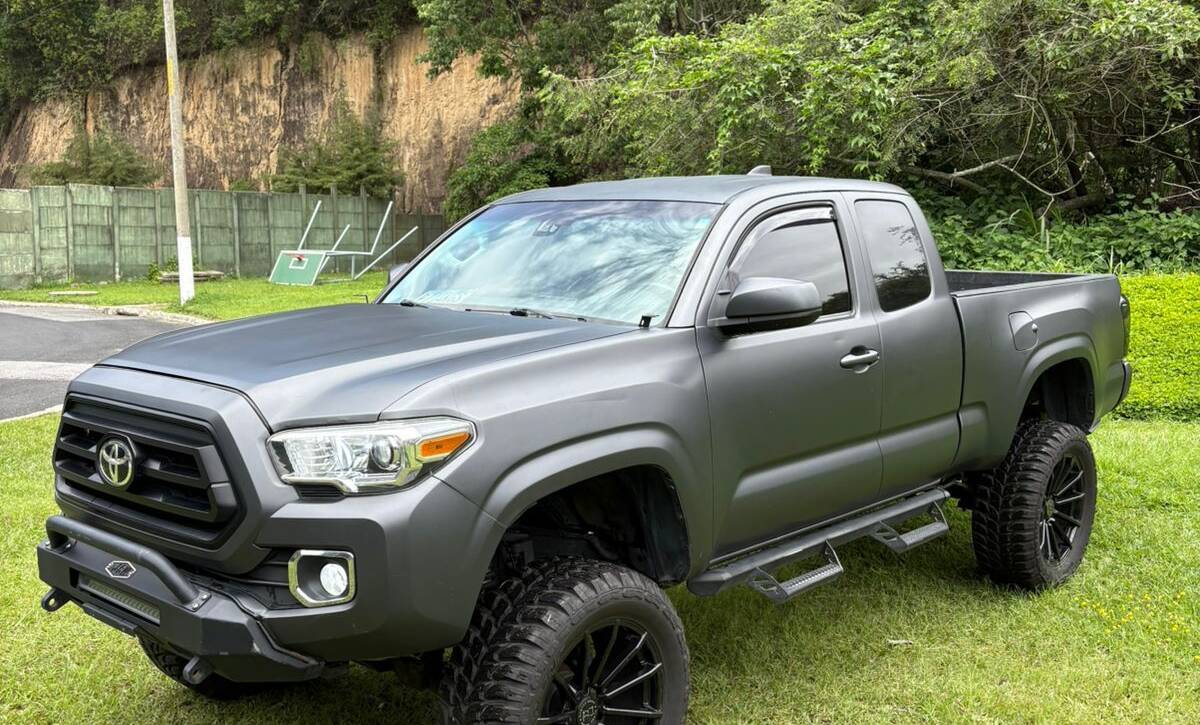 TOYOTA TACOMA TRD 2020