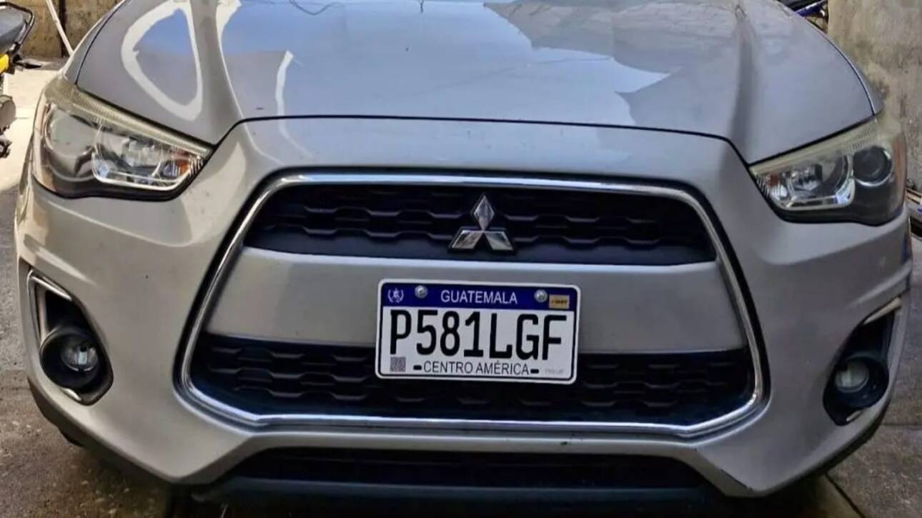 MITSUBISHI OUTLANDER 2015