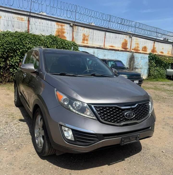 🚗 KIA SPORTAGE 2012