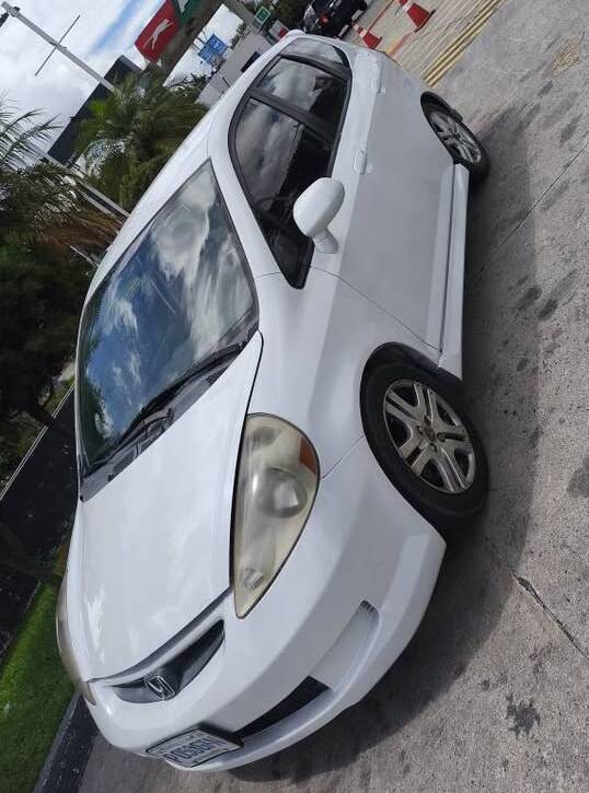 🔹 Honda Fit 2007 Sport