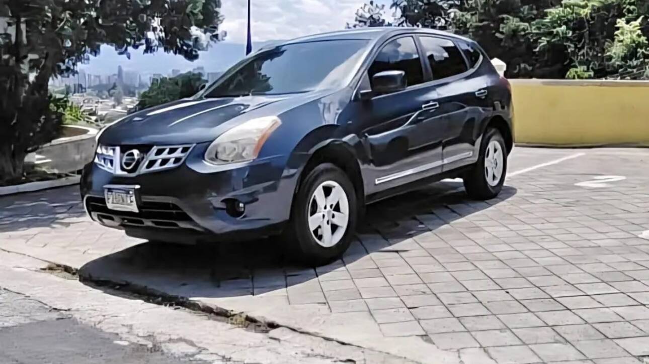 NISSAN ROGUE 2013 4X4