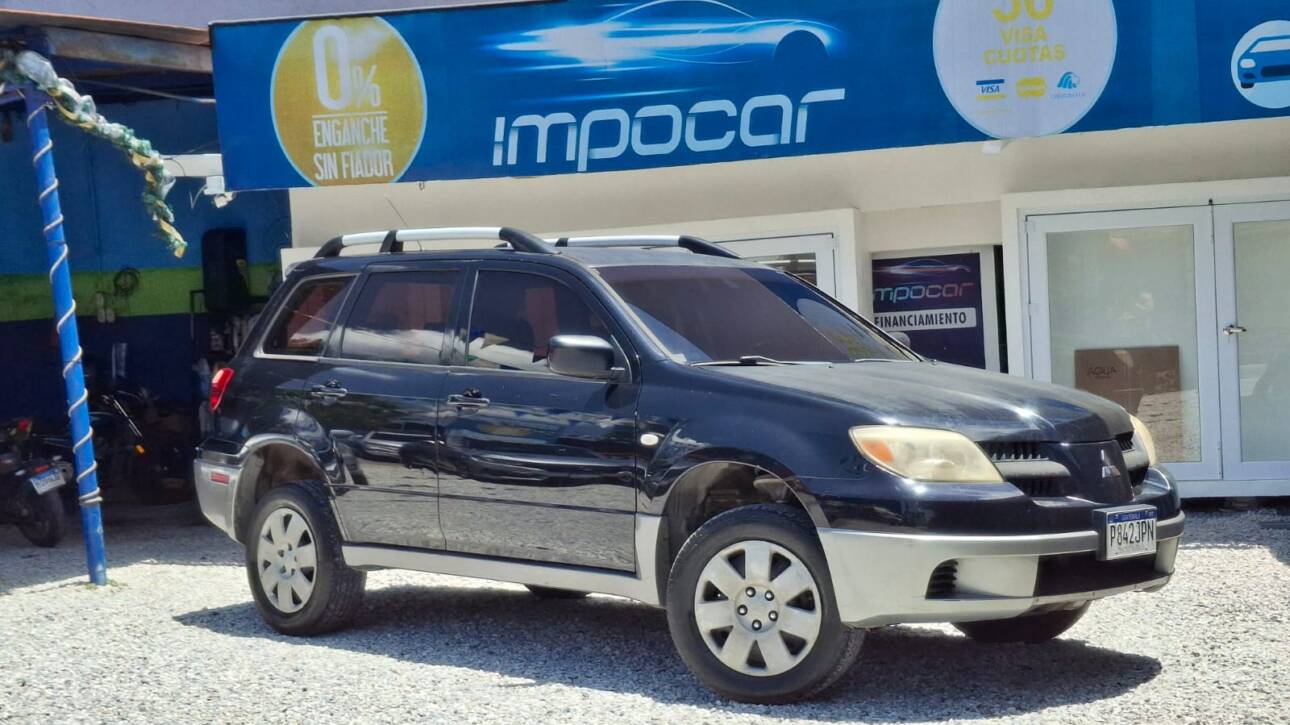 🔹 Mitsubishi Outlander 2006