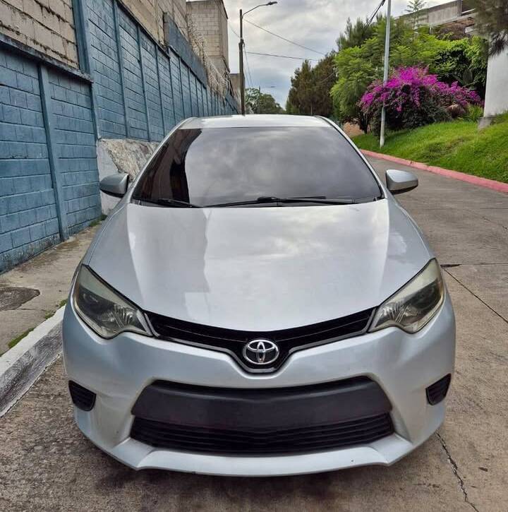 🚗 TOYOTA COROLLA LE 2015