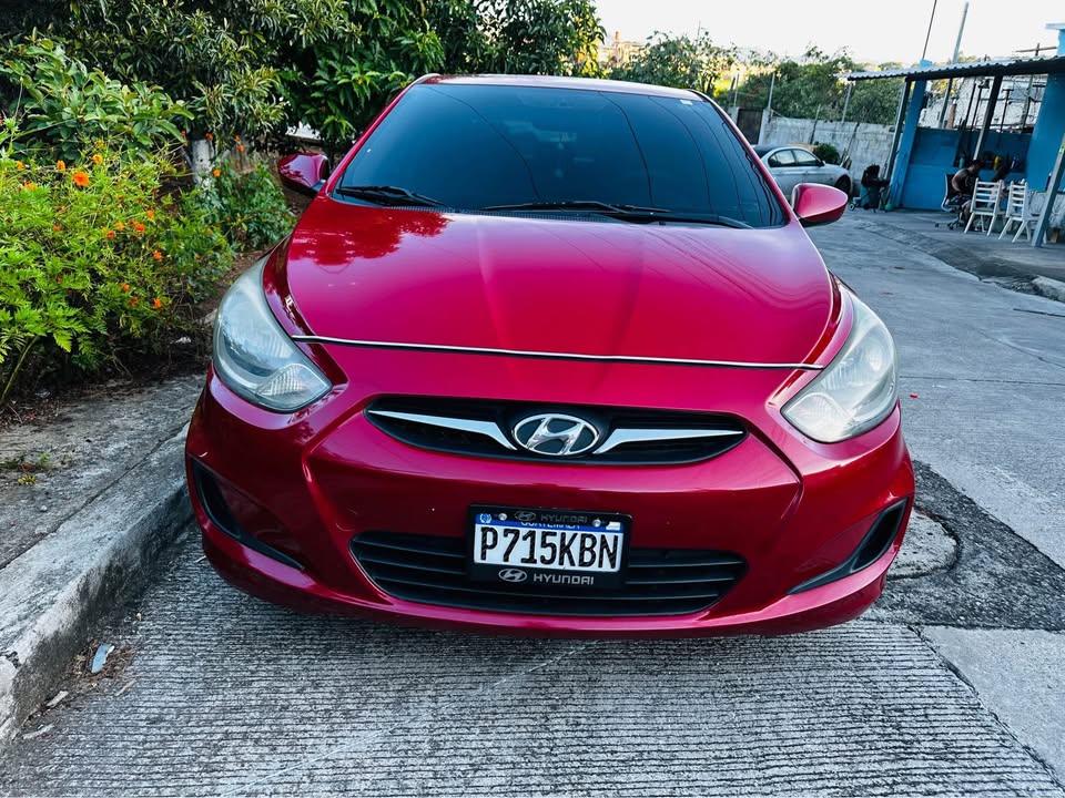 🚗 HYUNDAI ACCENT 2012