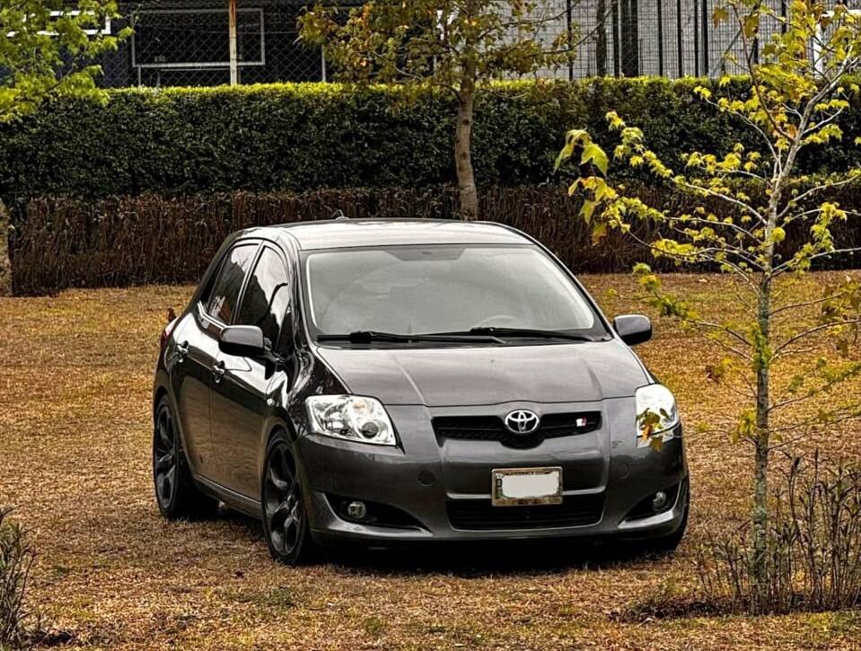 TOYOTA AURIS DE AGENCIA 2008