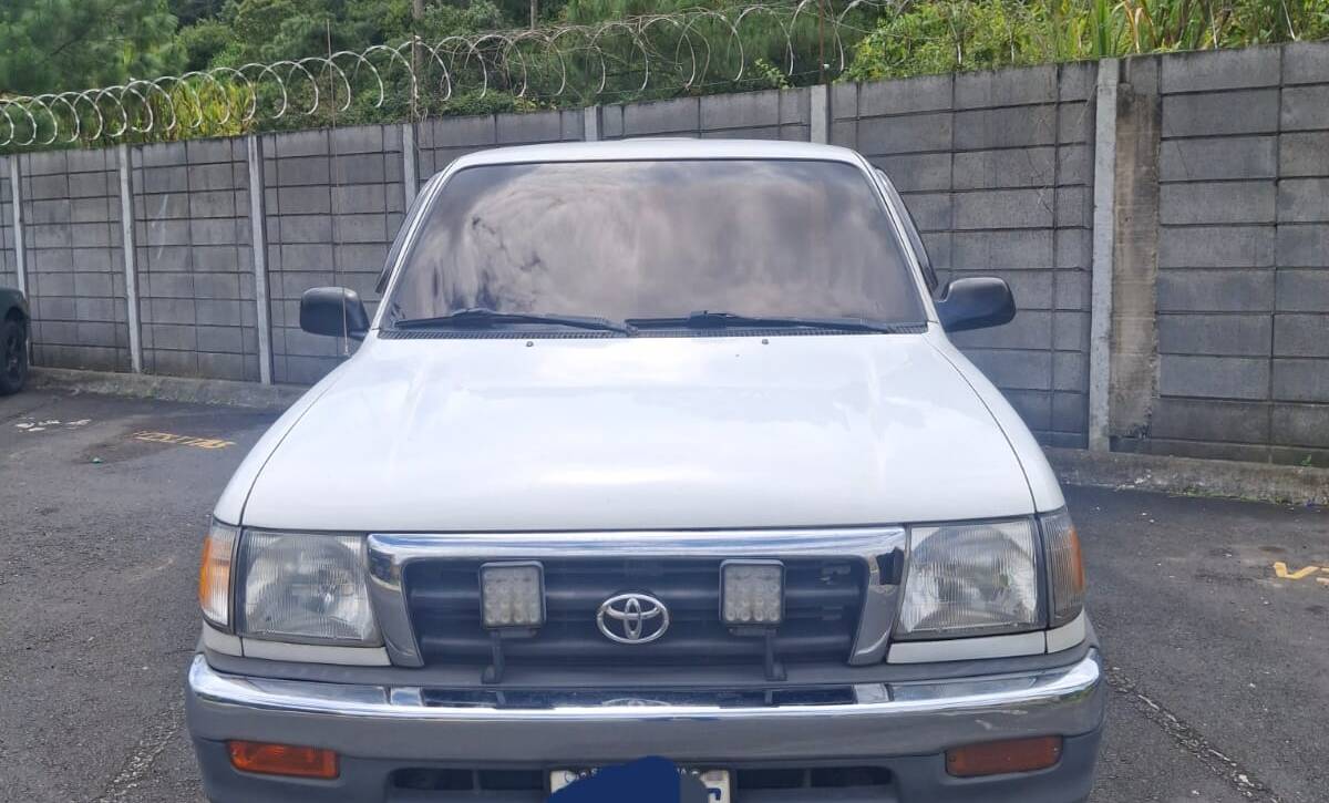 TOYOTA TACOMA 2000 MECANICO