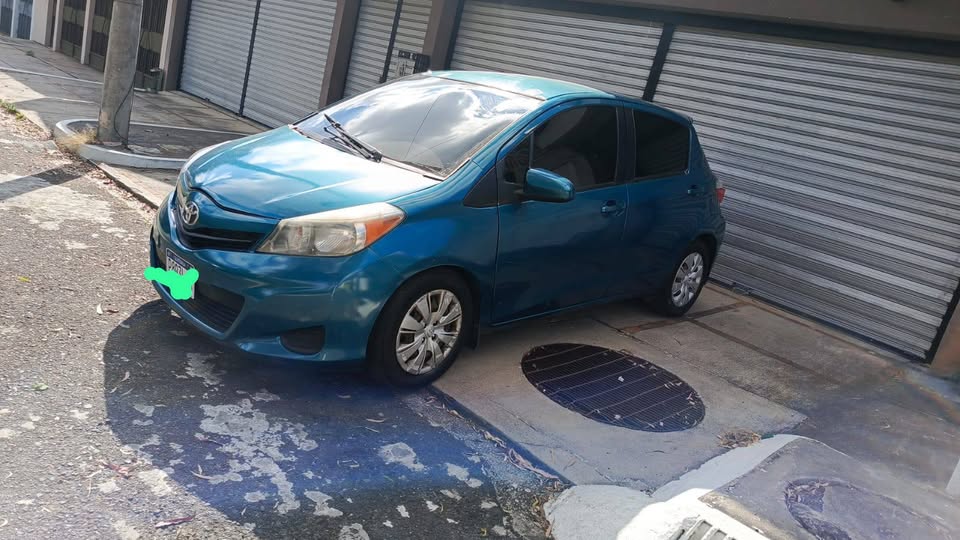 TOYOTA YARIS HB 2014