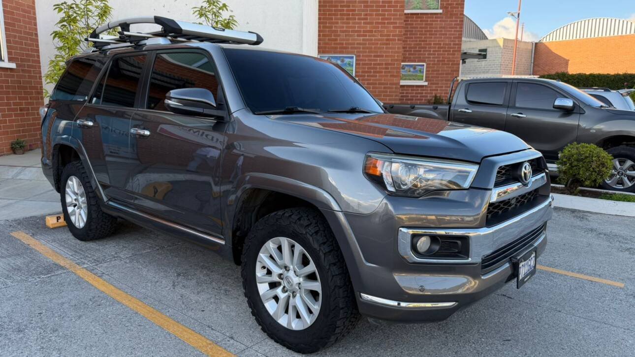 TOYOTA 4RUNNER 2016