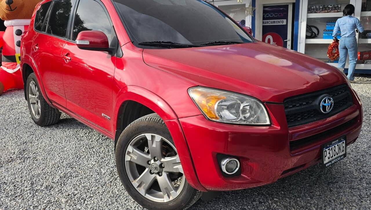 Toyota RAV4 2011 – Automática • Roja • Súper cuidada ✨🚙