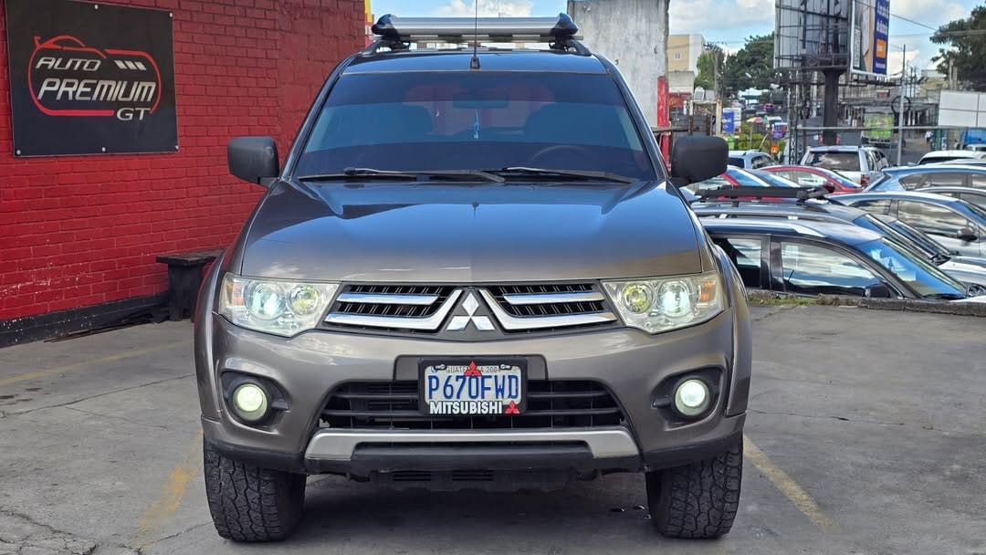 🚙 MITSUBISHI NATIVA 4×4 🚙