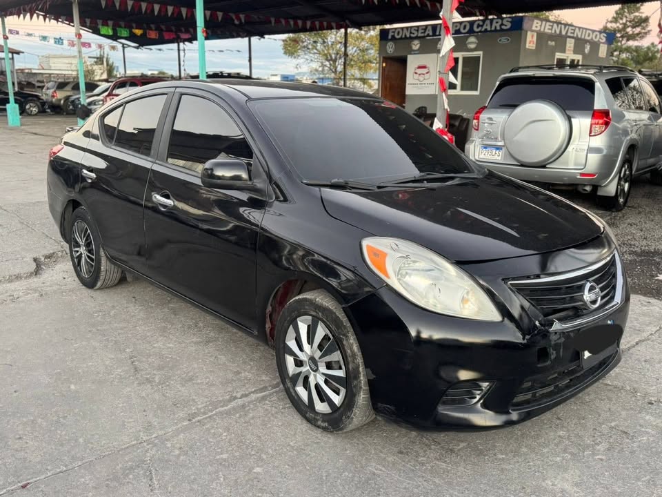Nissan Versa SV 2014 – Recién ingresado 🚗🚨