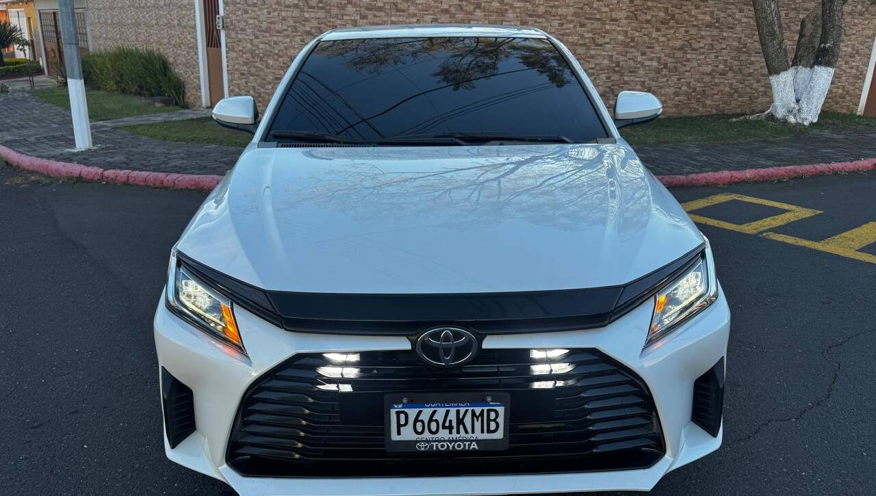 🚗 TOYOTA YARIS 2024 | DE AGENCIA 🚗