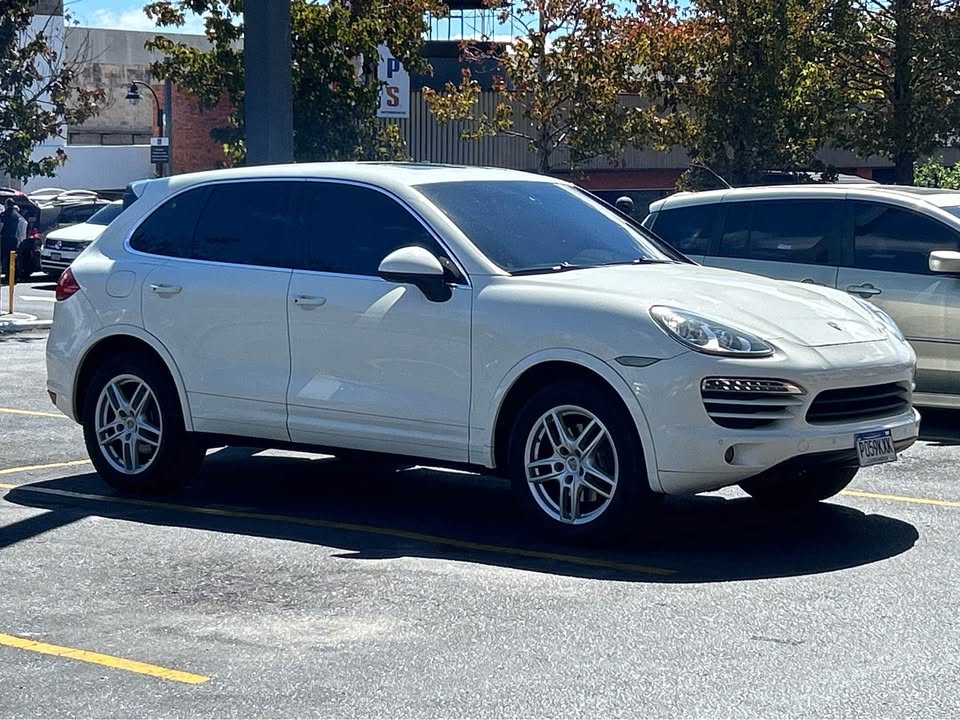 Porsche Cayenne 2012 V6 4×4