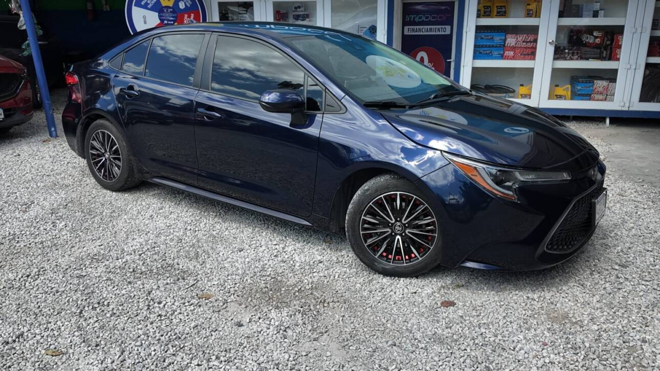 🚗 TOYOTA COROLLA 2021 — Confiable, eficiente y moderno