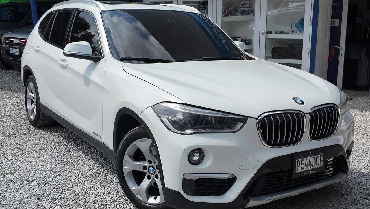 BMW X1 sDrive28i 2013