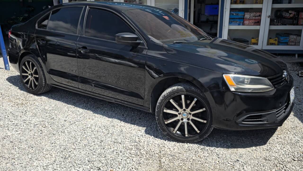 VOLKSWAGEN JETTA 2013 🚨