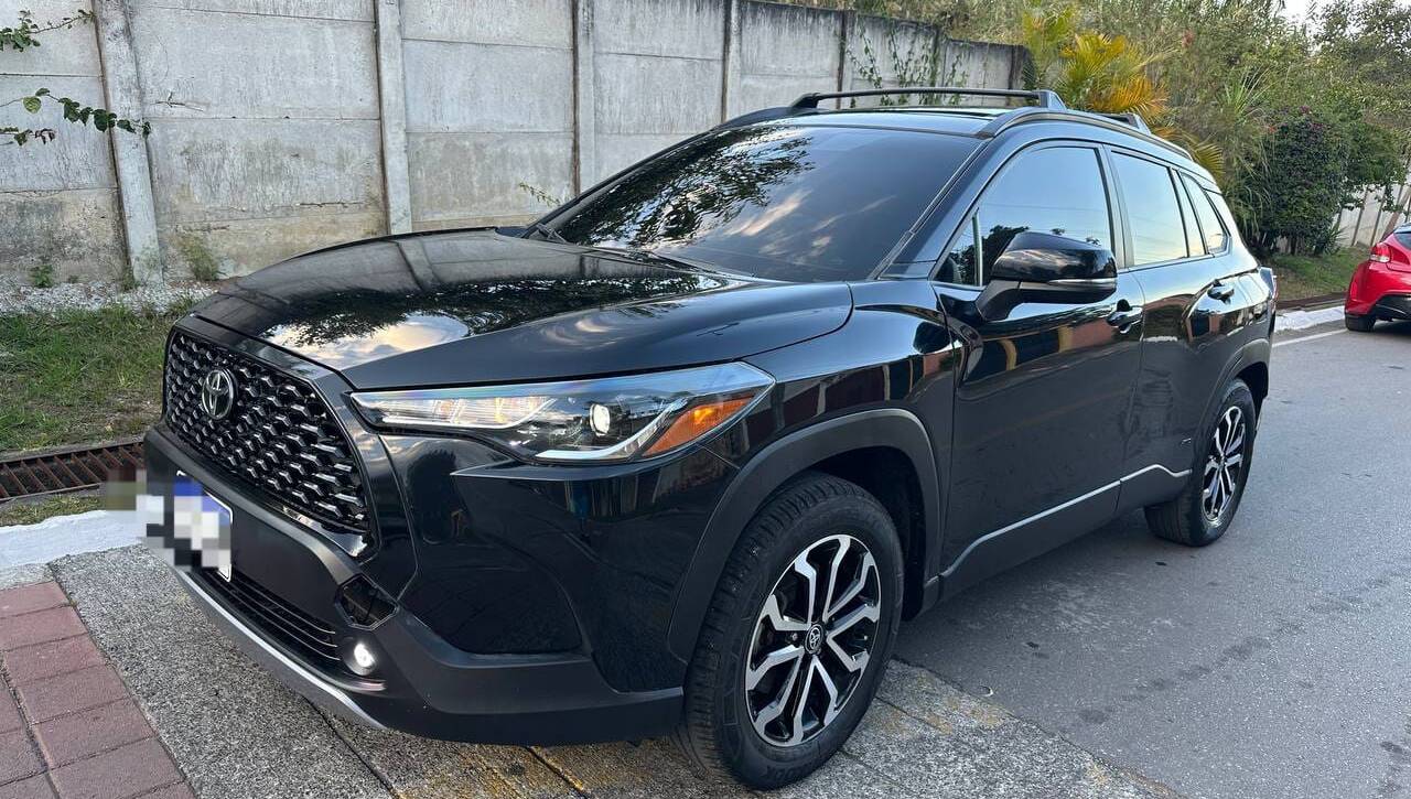 TOYOTA COROLLA CROSS SE HÍBRIDA 2023 4X4