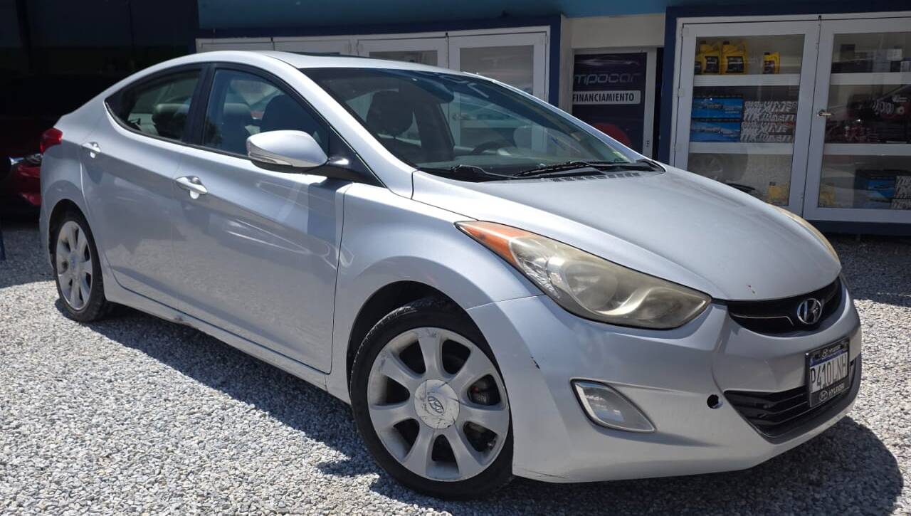 HYUNDAI ELANTRA LIMITED 2013