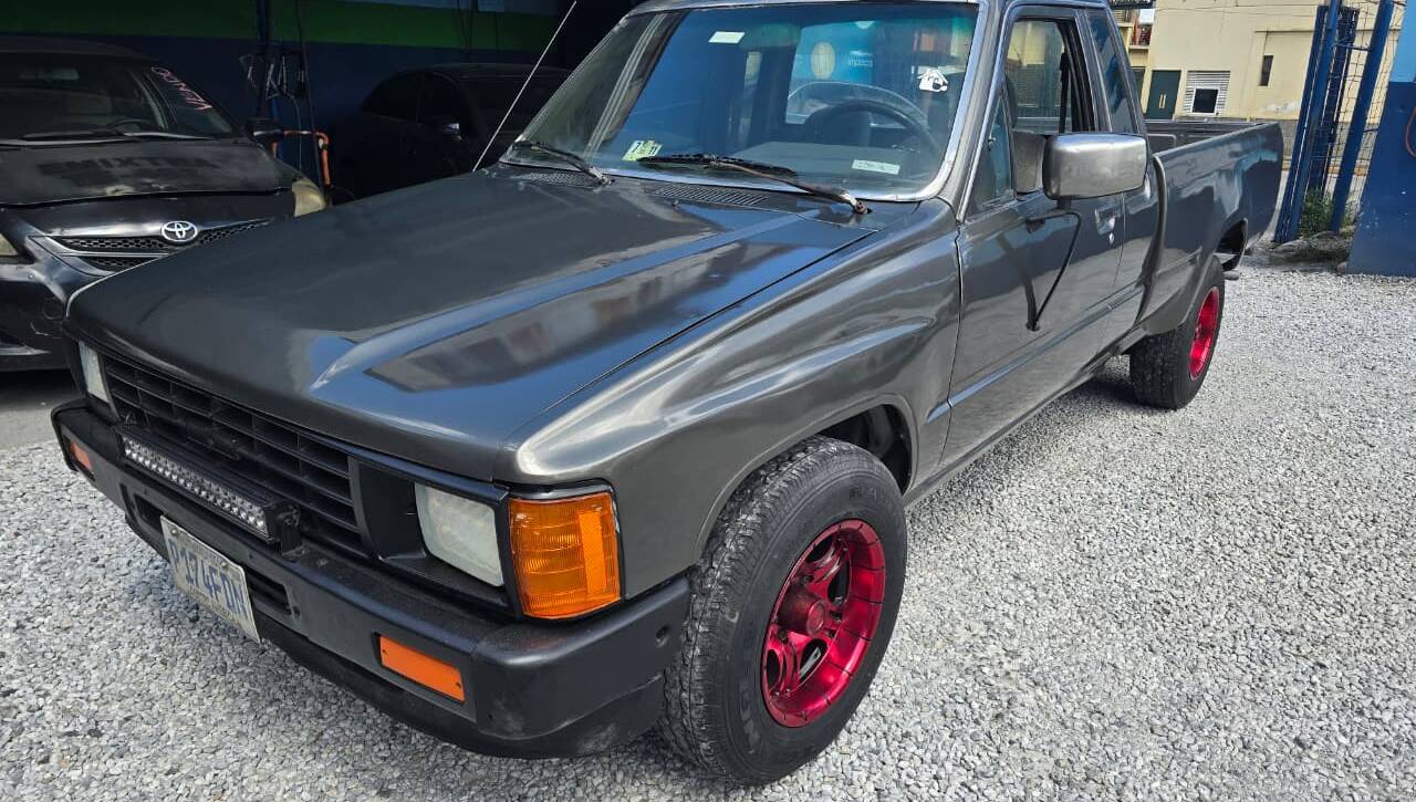 TOYOTA 22R EXTRA CAB MECÁNICA